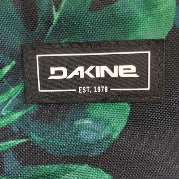 Dakine Green and Black Tropical Backpack - Picture 2 of 5